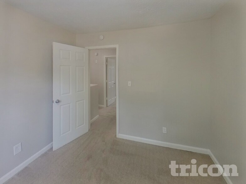Building Photo - 7538 Fielder Rd