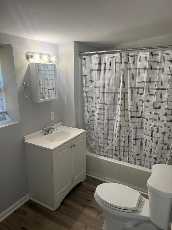 Building Photo - 614 W Queen St