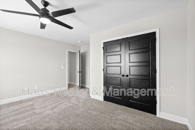 Building Photo - 248 Bluebell Dr