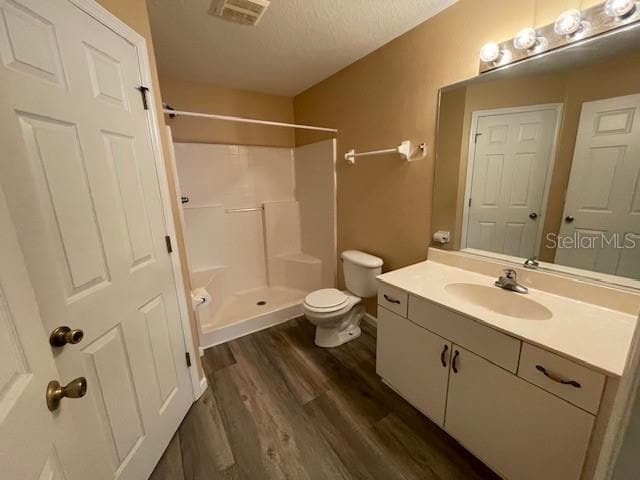 Building Photo - 116 Wellwood Ln