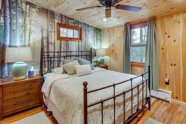 Building Photo - 91 Bruin Rd