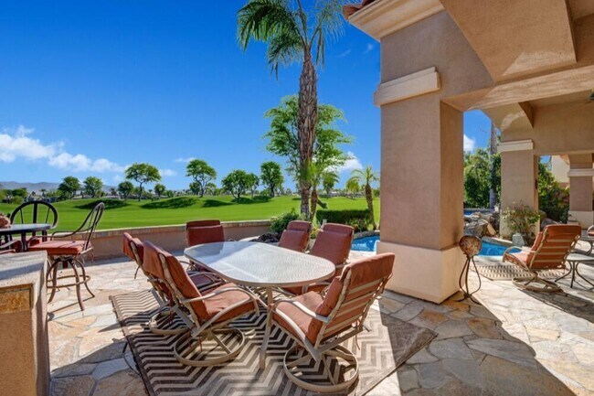 Building Photo - 348 Tomahawk Dr