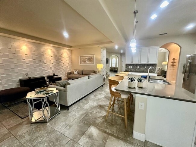 Building Photo - 15617 Marina Bay Dr