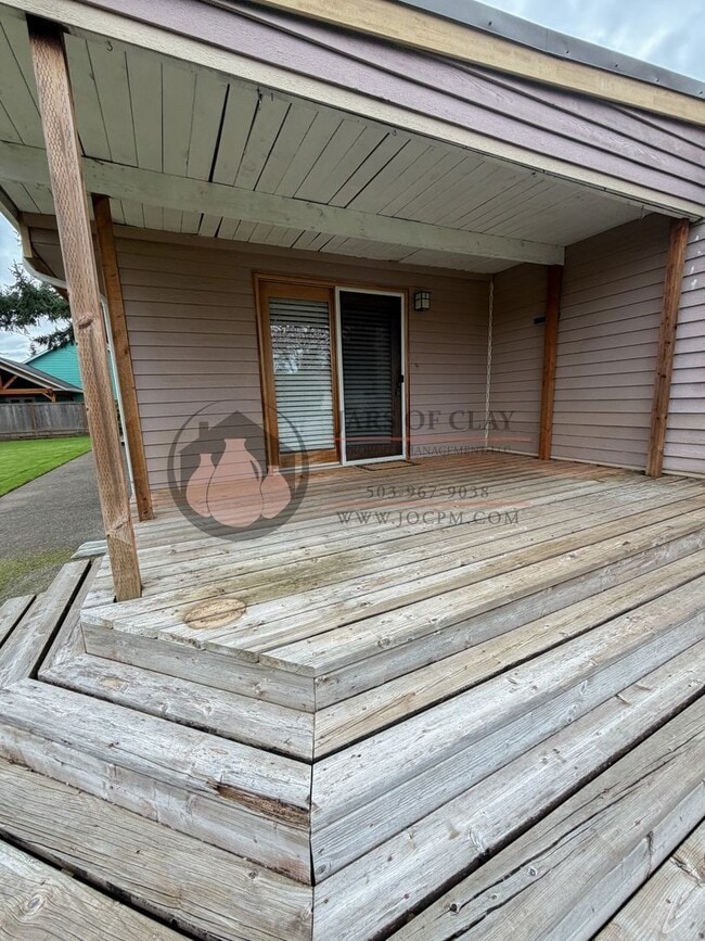 Building Photo - Hubbard Home with 2-Bay Shop, Office, & Massive Yard!