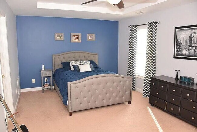 Building Photo - "COMING SOON! Discover Potential: Expansive 2,439 Sq Ft Space in Vibrant Nashville Locale!"