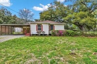 Building Photo - 3702 Travis Dr