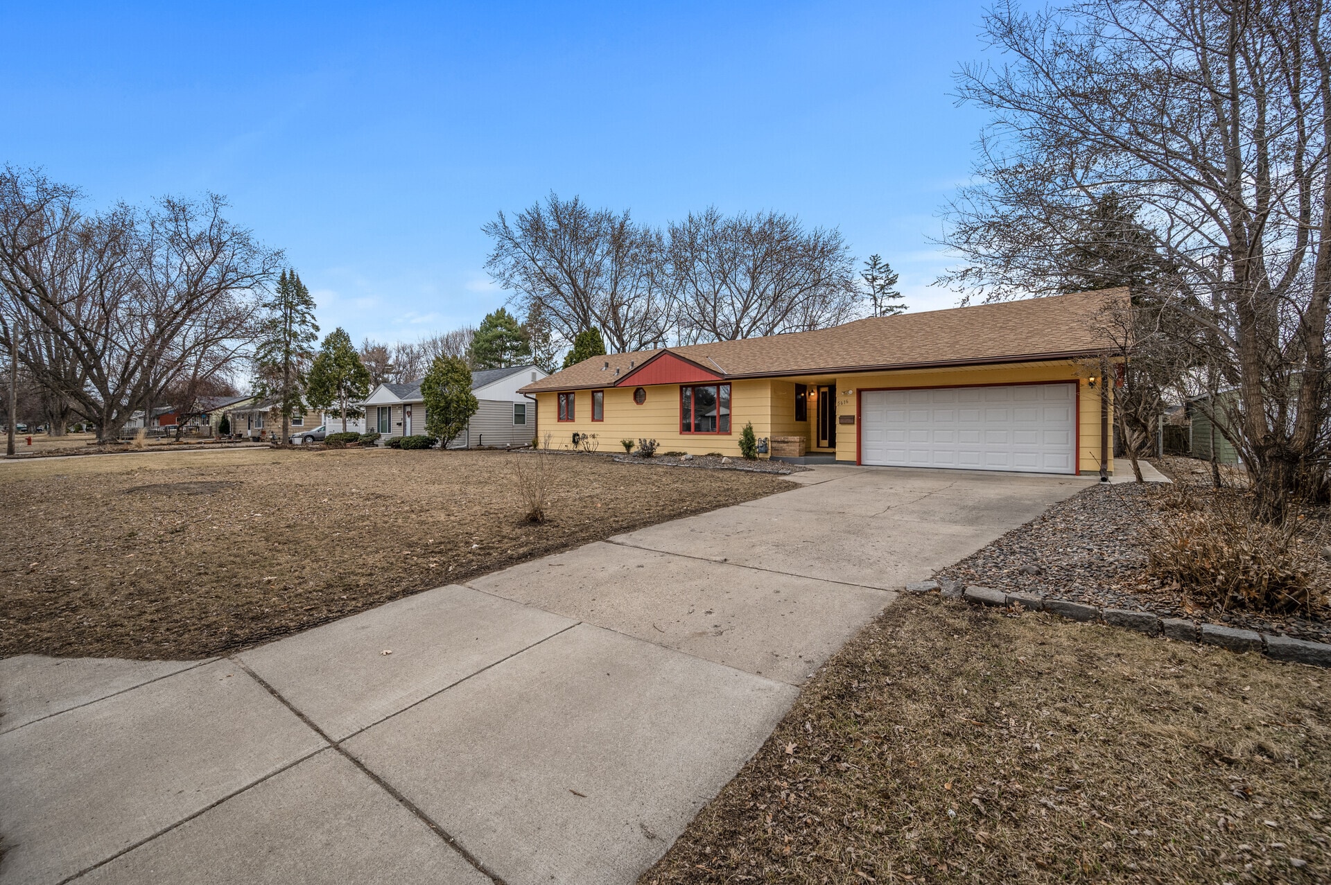 Building Photo - 5616 Nevada Ave N