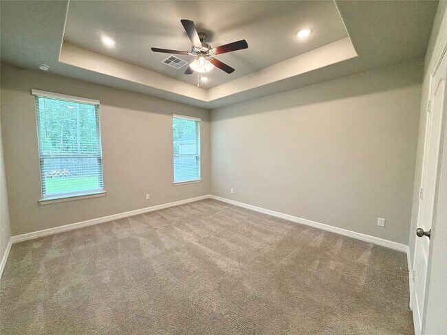 Building Photo - 415 Northern Pike Dr