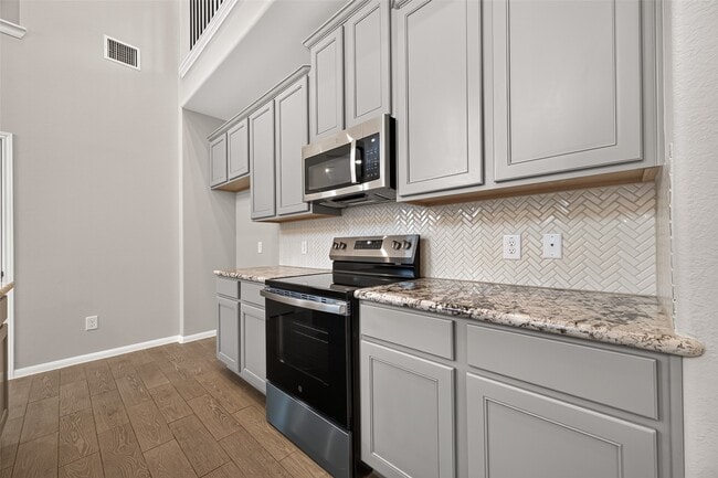 Building Photo - 30359 Limber Pines Dr