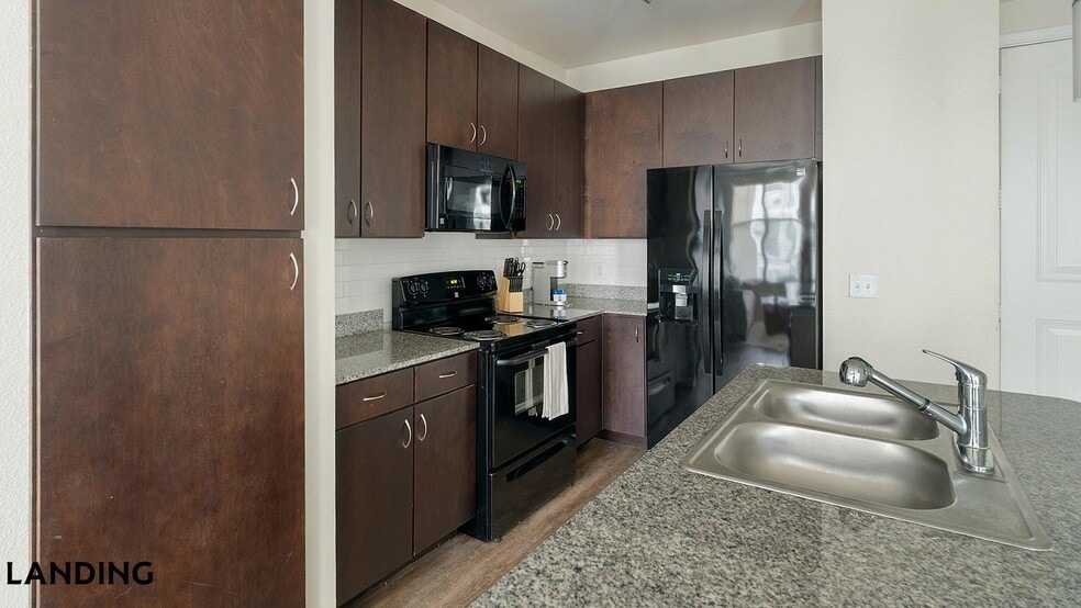Building Photo - 14580 Crosby Fwy