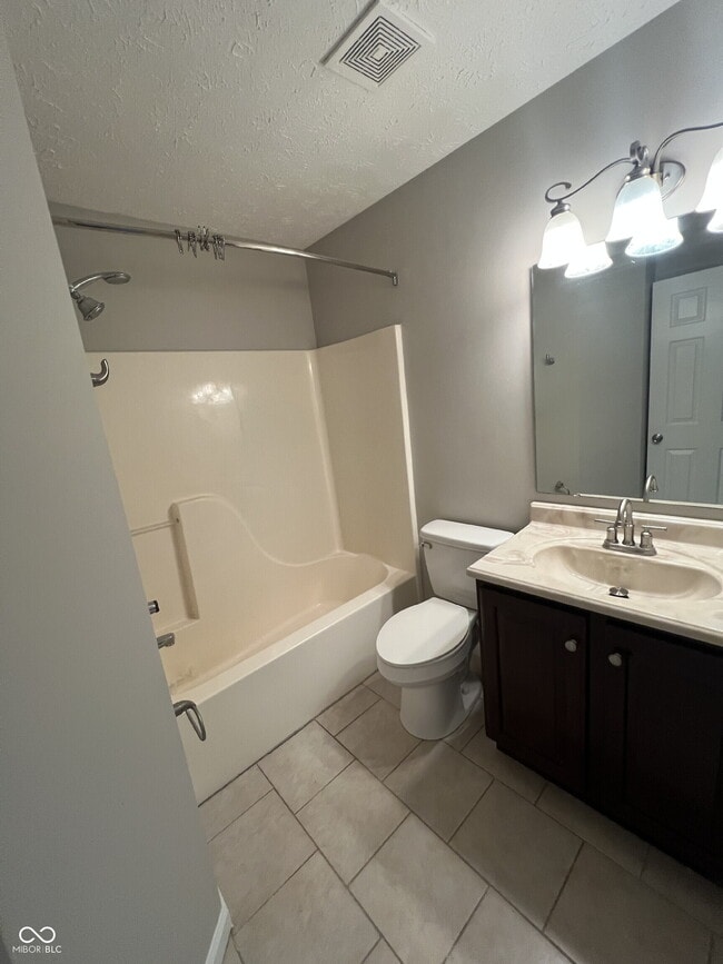 Building Photo - 2611 N Delaware St