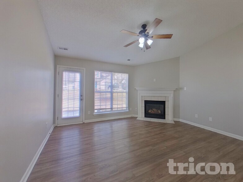 Building Photo - 3428 Nevin Brook Rd