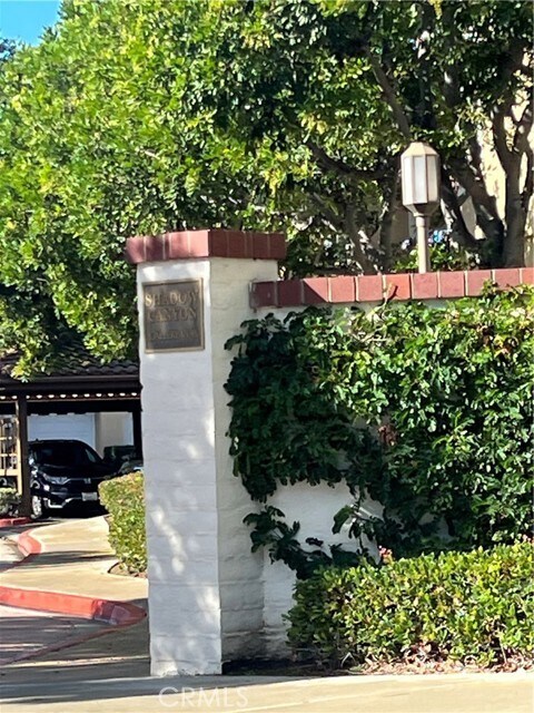 Building Photo - 107 Gallery