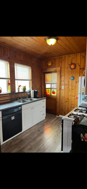 Kitchen - 114 Locust St