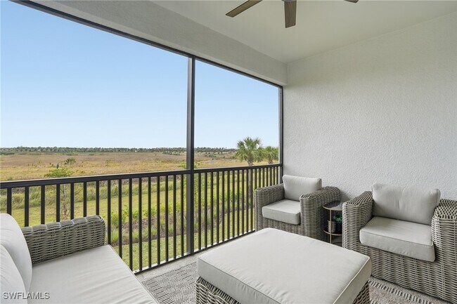 Building Photo - 11851 Venetian Lagoon Dr