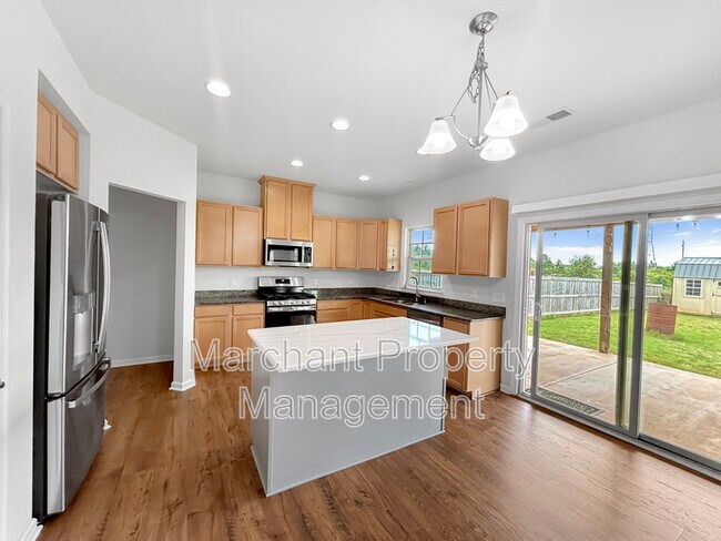 Building Photo - 47 Granite Ln