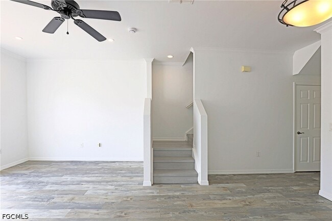 Building Photo - 3629 Pine Oak Cir