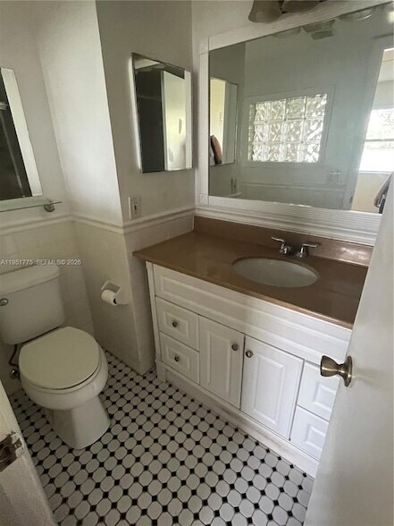 Building Photo - 10009 Winding Lake Rd