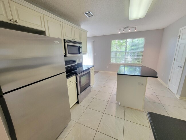 Building Photo - 2734 Rambler Ct