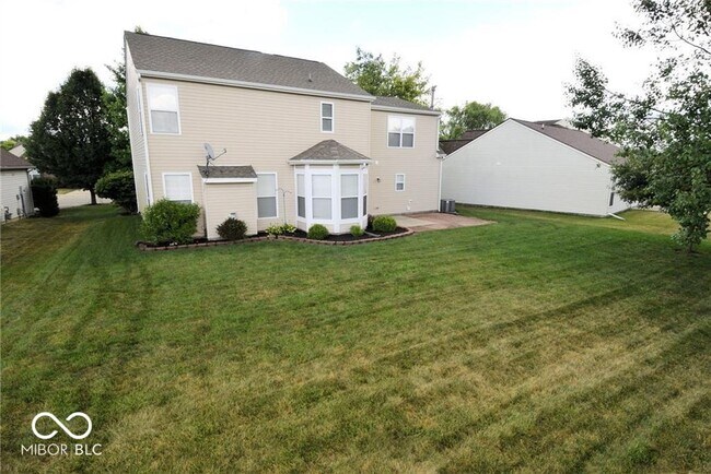 Building Photo - 6255 Canterbury Dr