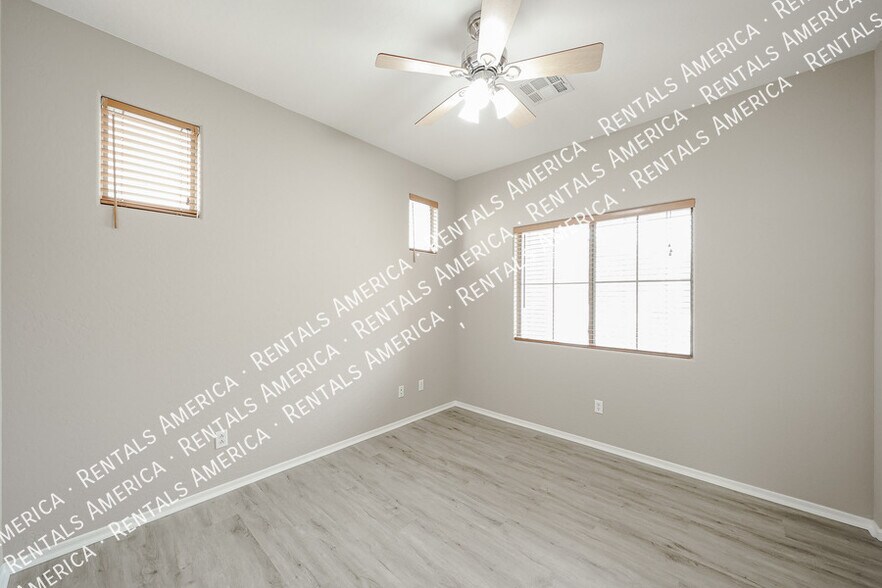 Building Photo - 19407 E Canary Way