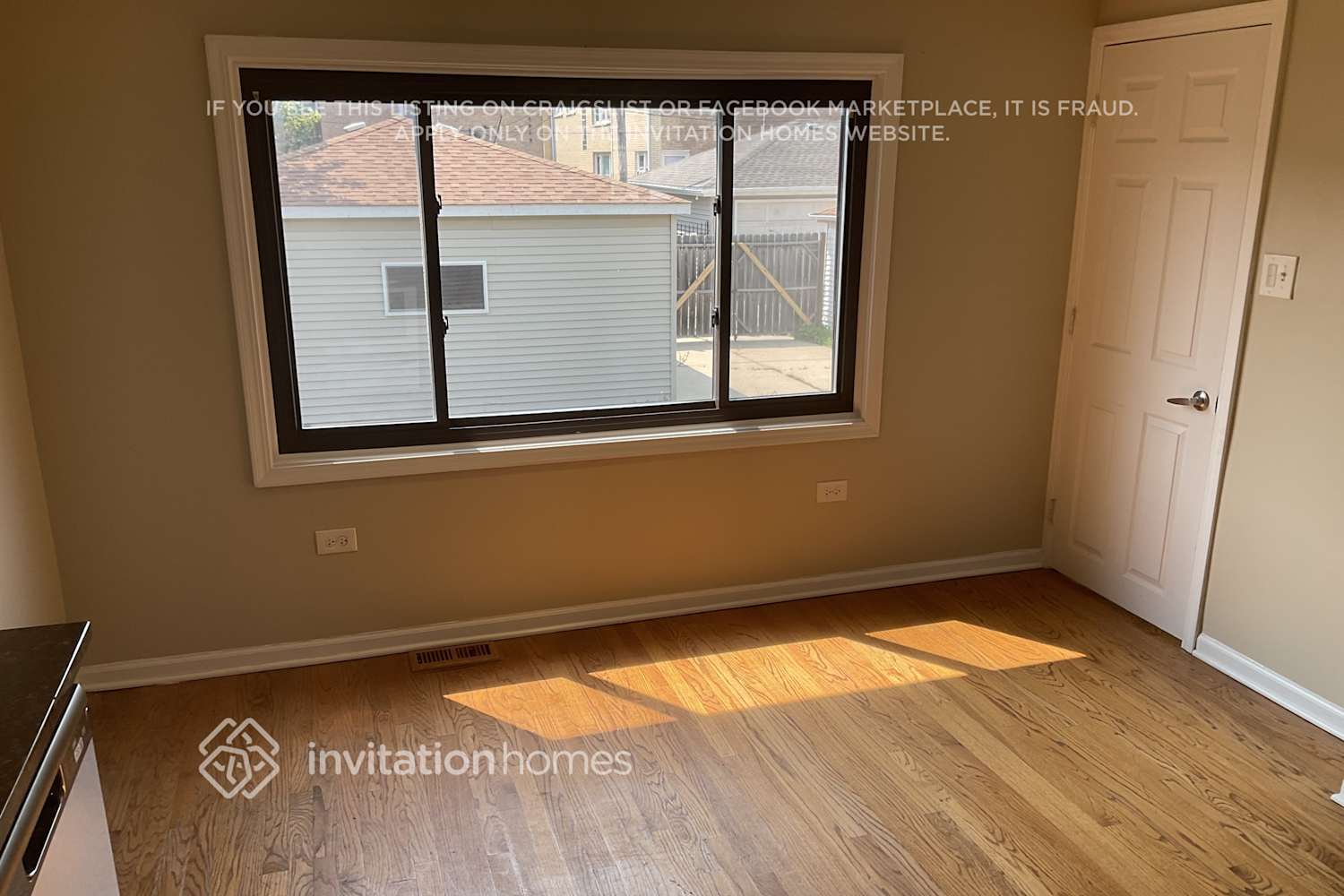 Building Photo - 2418 N 75th Ct