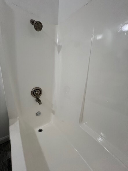 Building Photo - 2626 W Aurora St