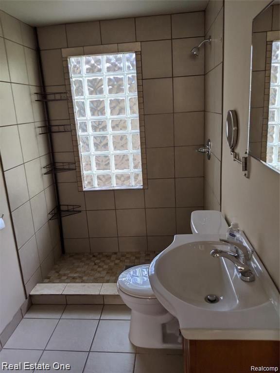 Building Photo - 454 E Breckenridge St