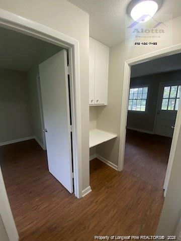 Building Photo - 4112 S Dowfield Dr