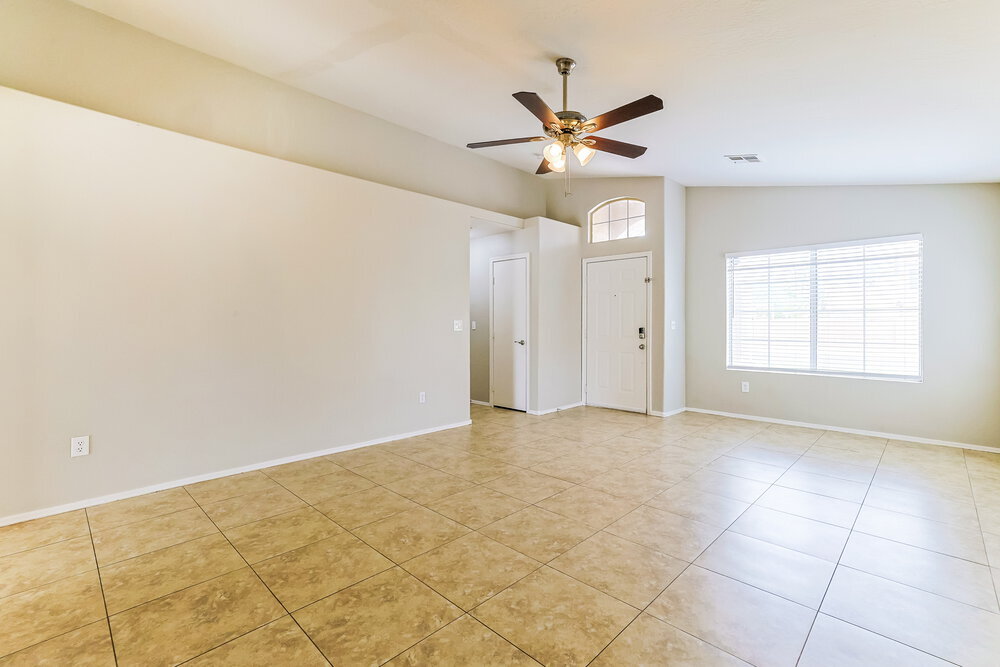 Building Photo - 7517 E Nopal Ave