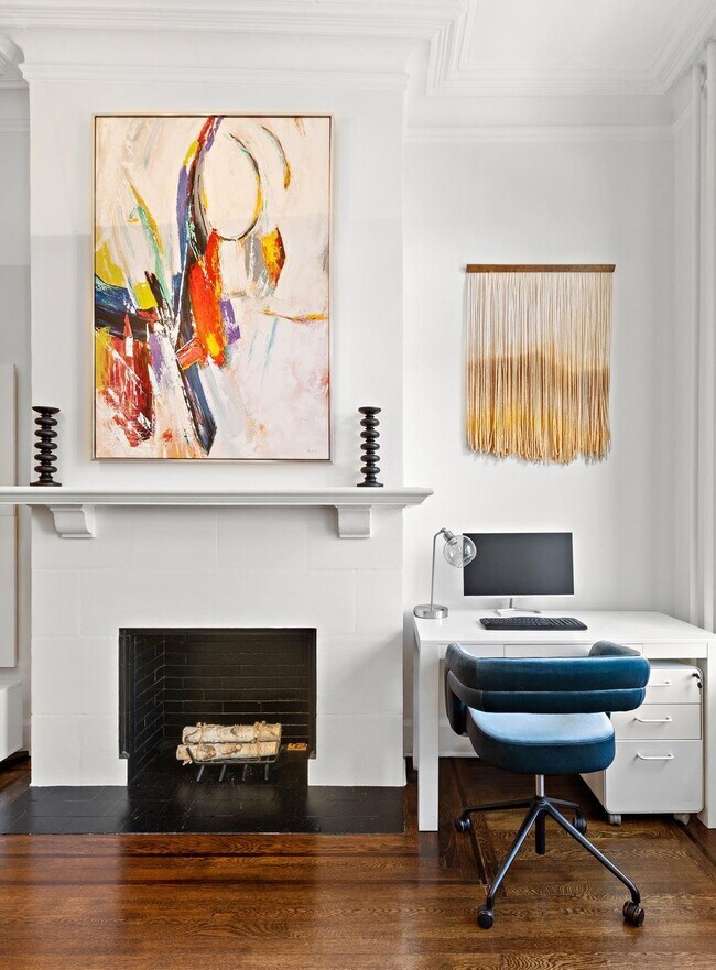 Building Photo - 937 Washington St