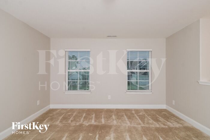 Building Photo - 5217 Harvest Oak Dr