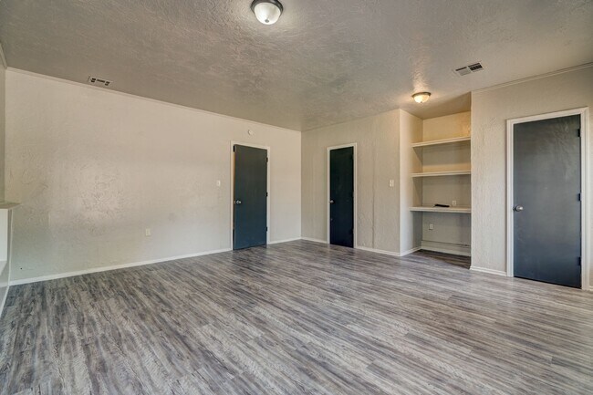 Building Photo - 3 Bed 1.5 Bath Norman