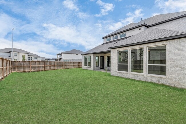 Building Photo - 21118 Chelton Bch Dr