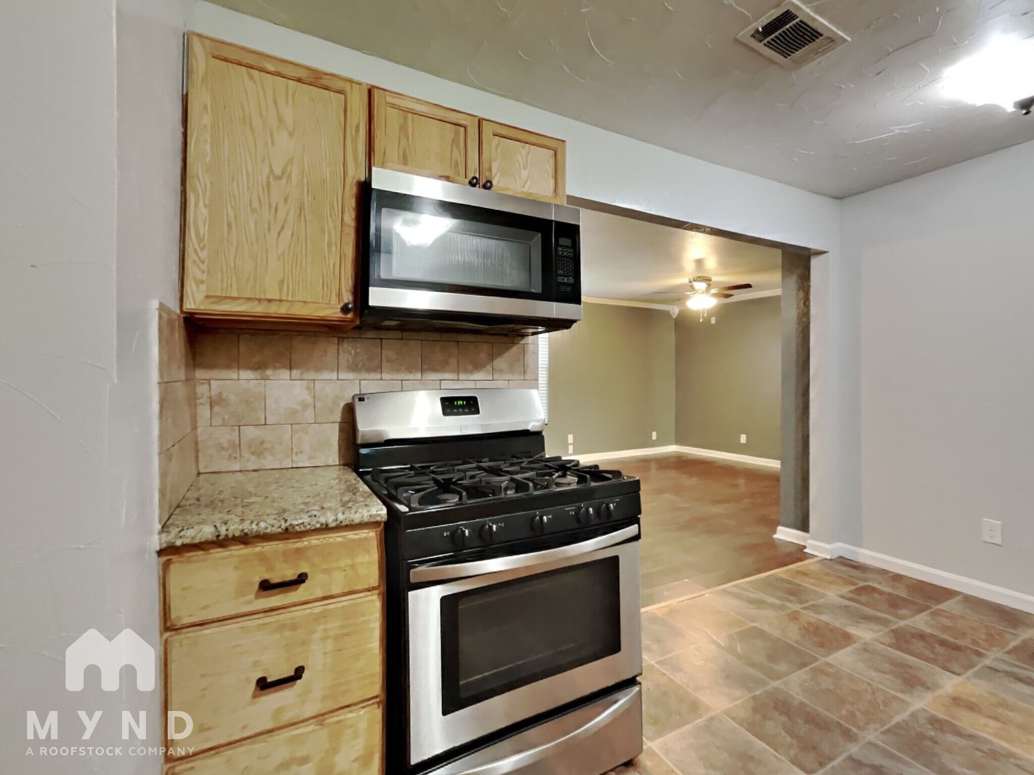 Building Photo - 305 Sherbrook Ct