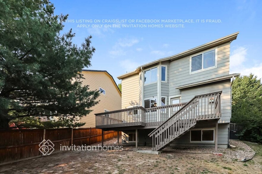 Building Photo - 4992 N Silverlace Dr
