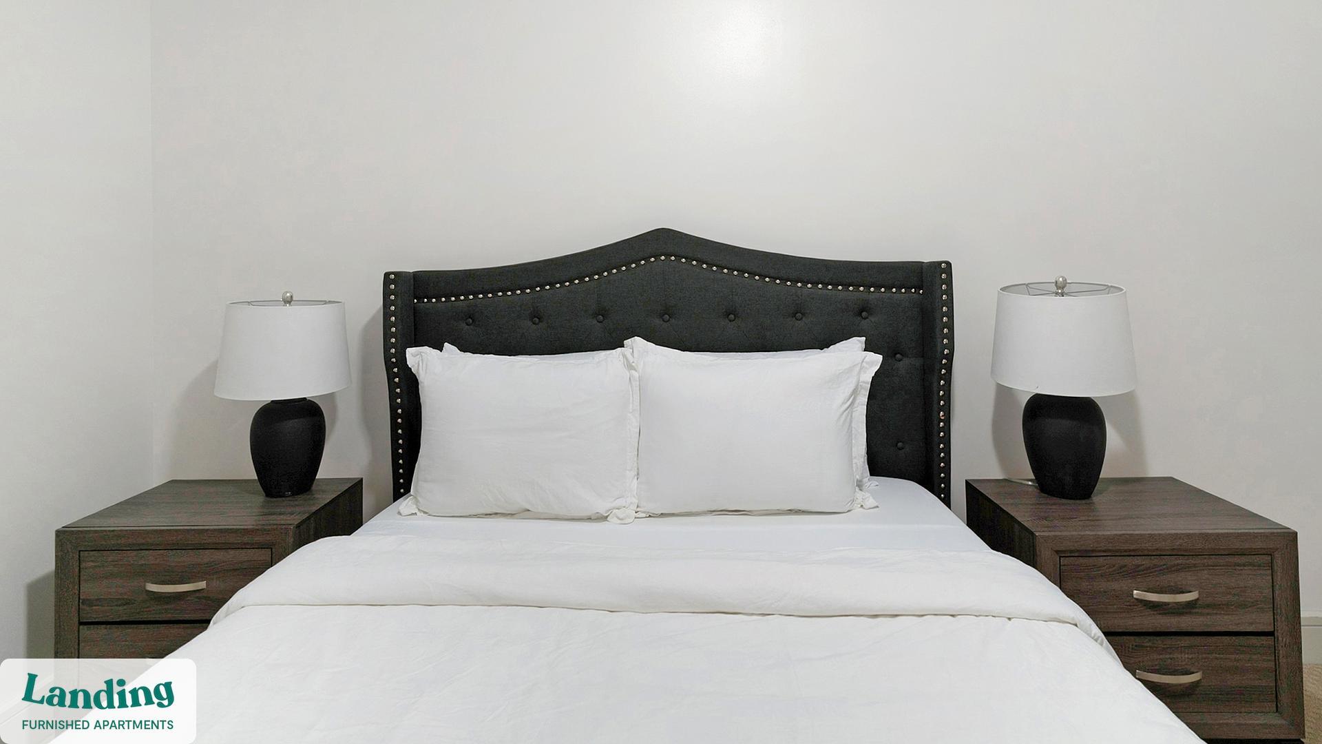 Building Photo - 777 Preston St