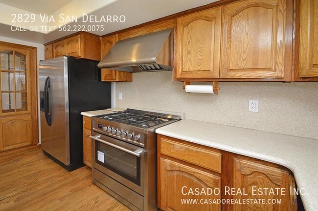 Building Photo - 2829 Via San Delarro