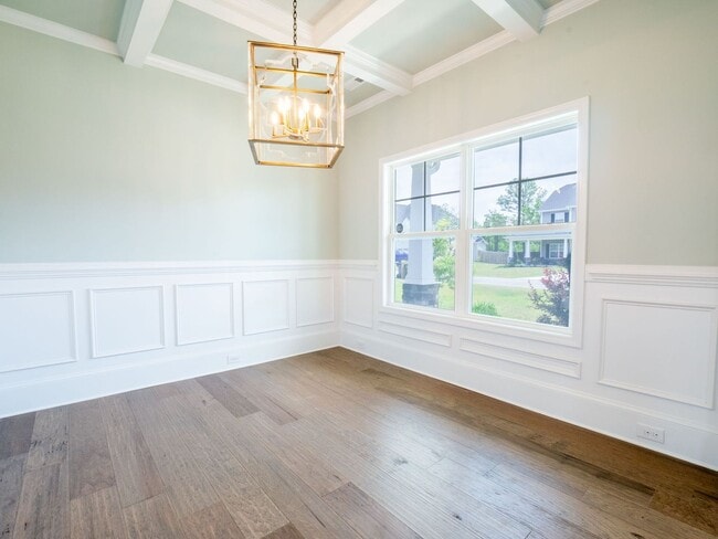 Building Photo - 909 Needlerush Rd