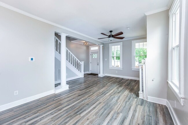 Building Photo - 3125 Enslow Ave