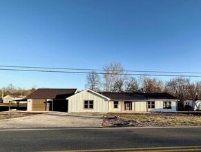 Building Photo - 2325 Sharkey Rd