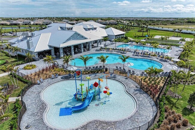 Building Photo - 15238 Serene Shores Loop