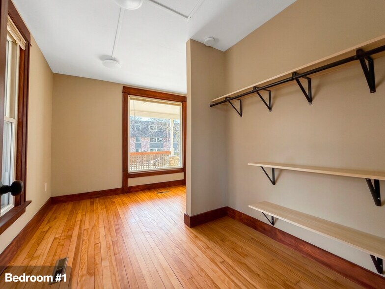 Bedroom #1 - 2613 Bryant Ave S