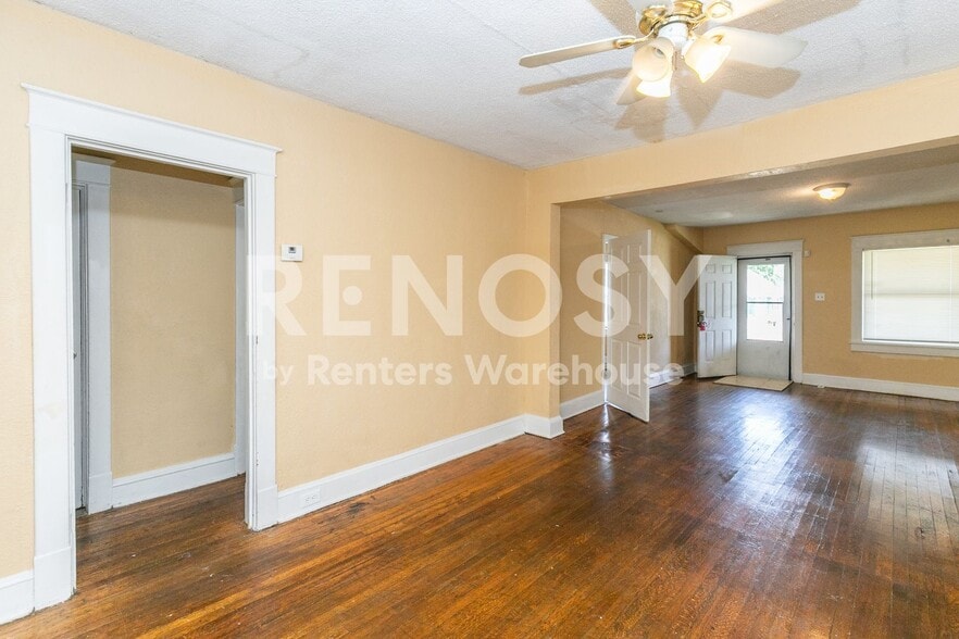 Building Photo - 4038 Bellefontaine Ave