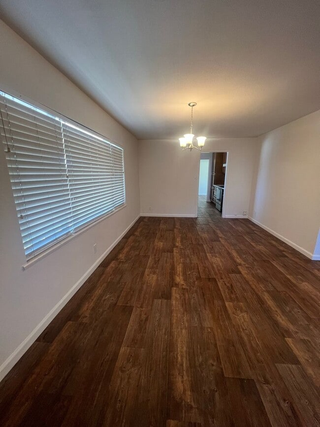 Building Photo - 4323 El Camino Ave