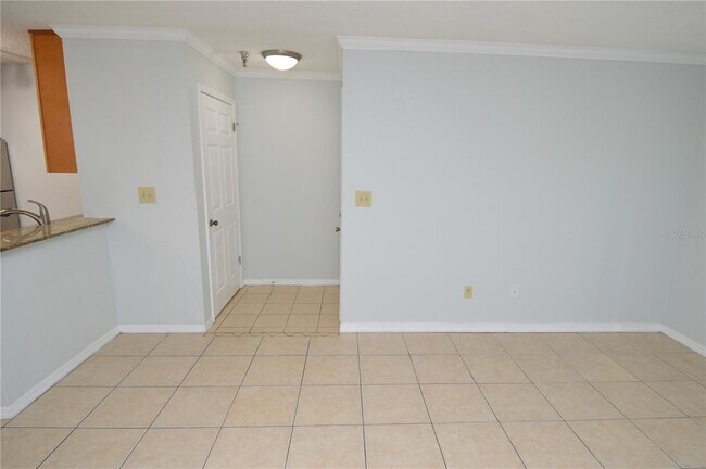Building Photo - 10265 Gandy Blvd N