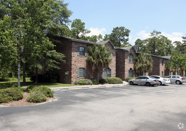 Primary Photo - The Cloisters Apartments