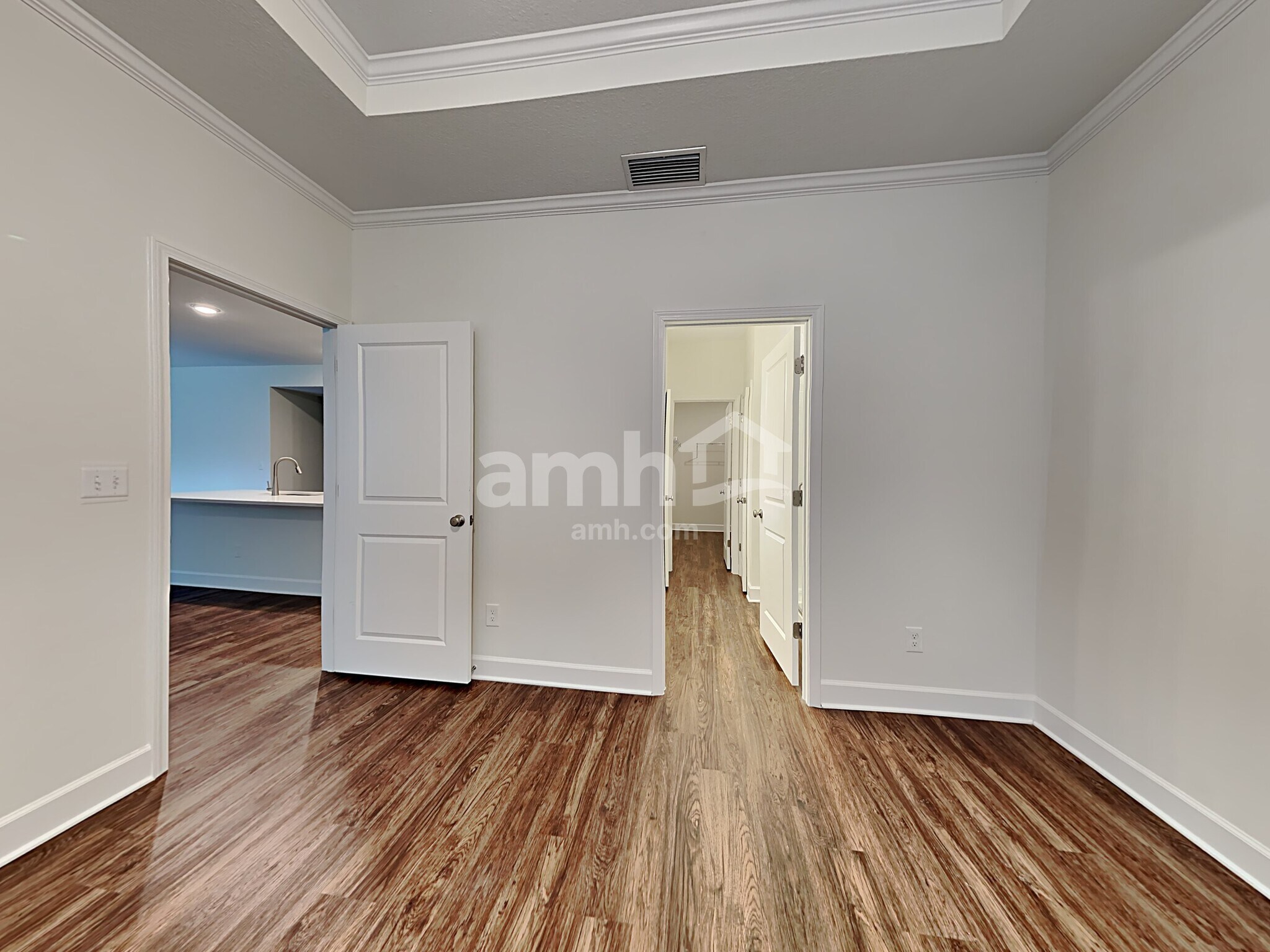 Building Photo - 6463 Atlantic Bch Ave