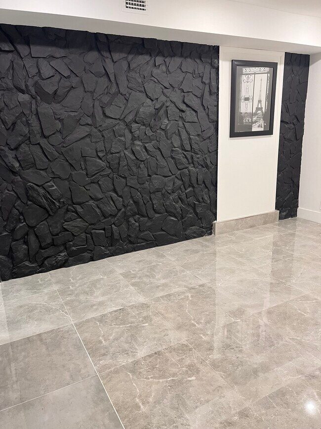 Building Photo - 6920 Fillmore St