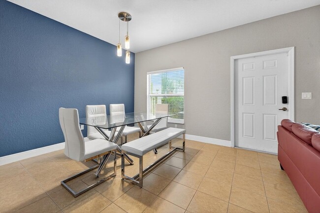 Building Photo - 163 Monterey Bay Dr